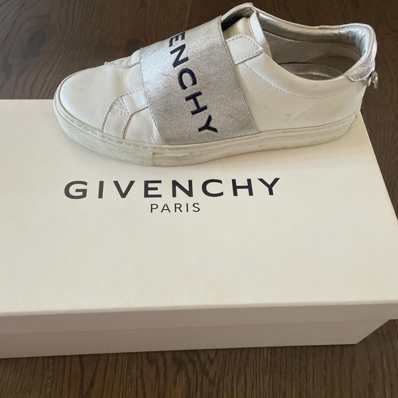 Givenchy sneakers - Picture 3 of 3